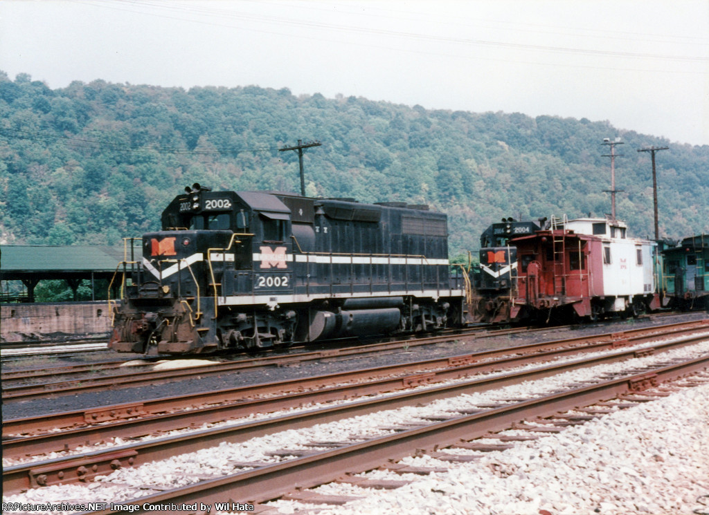 Monongahela GP38 2002